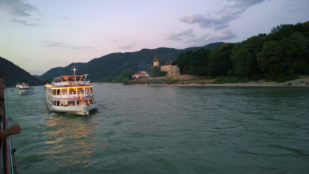 Schifffahrt auf der Donau